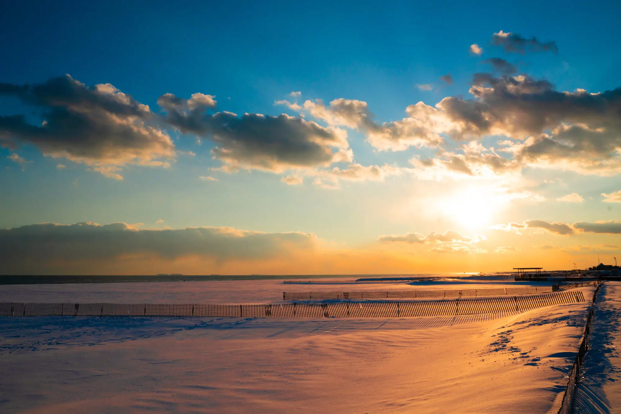 Attracting Guests in the Off-Season: Tips for Year-Round Bookings in Long Island, NY